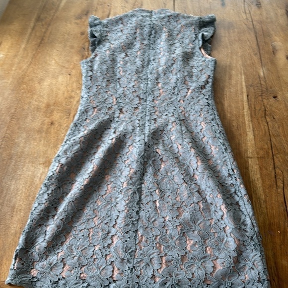 HIGH NECK LACE PENCIL DRESS - Picture 7 of 9